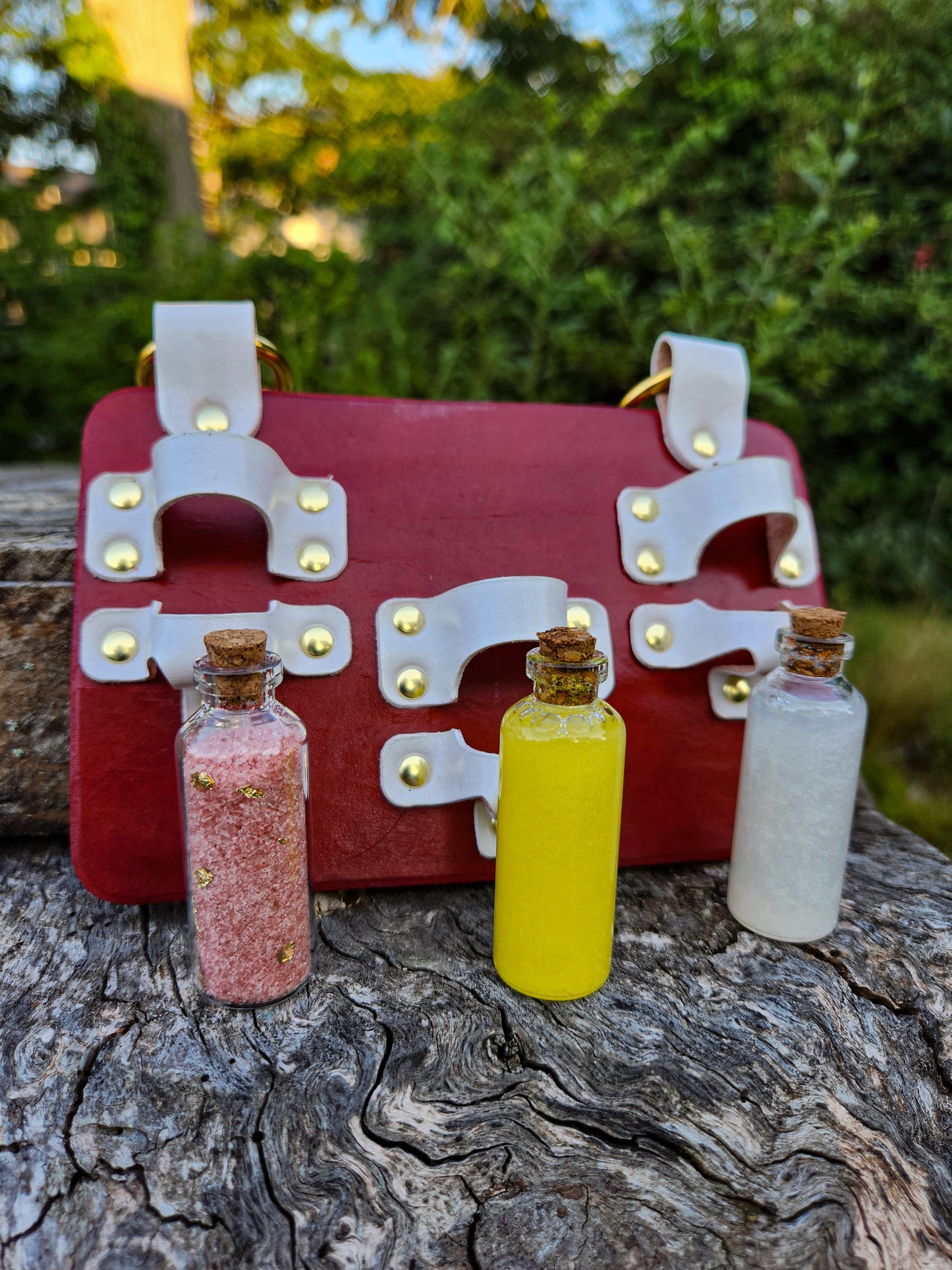 The Sanctum Vials – Handmade Leather Potion Holder