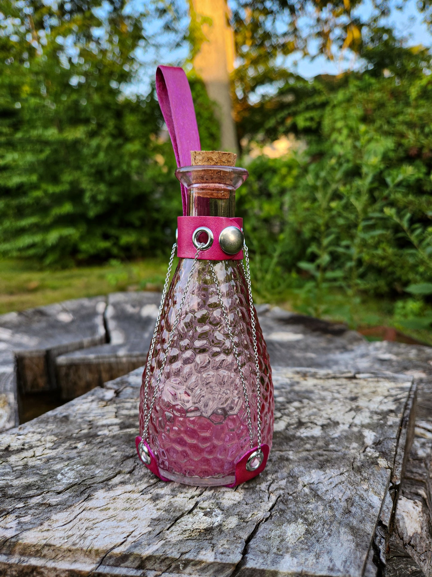 Rosethorn Elixir Vessel – Silver Chain Edition