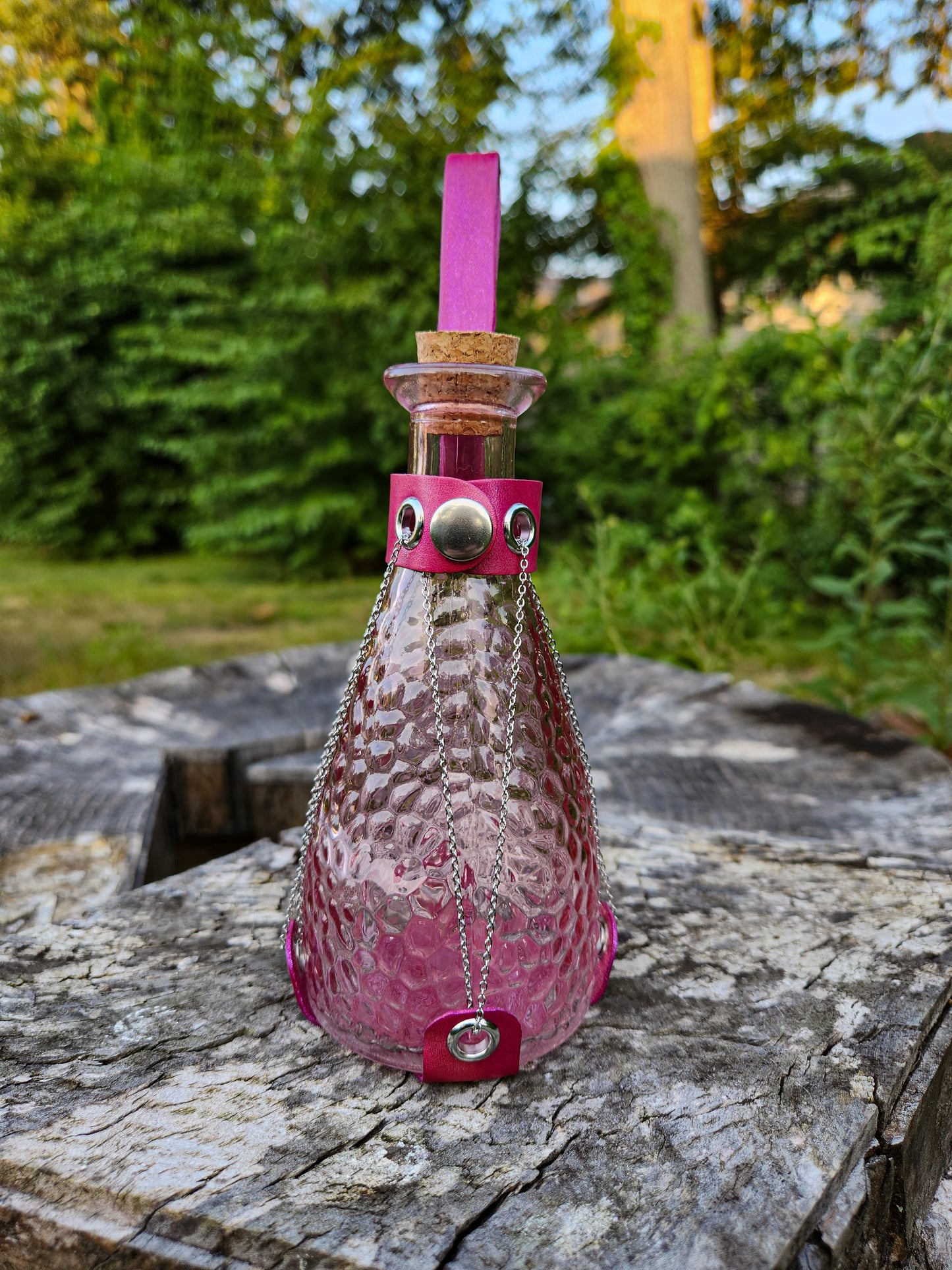 Rosethorn Elixir Vessel – Silver Chain Edition