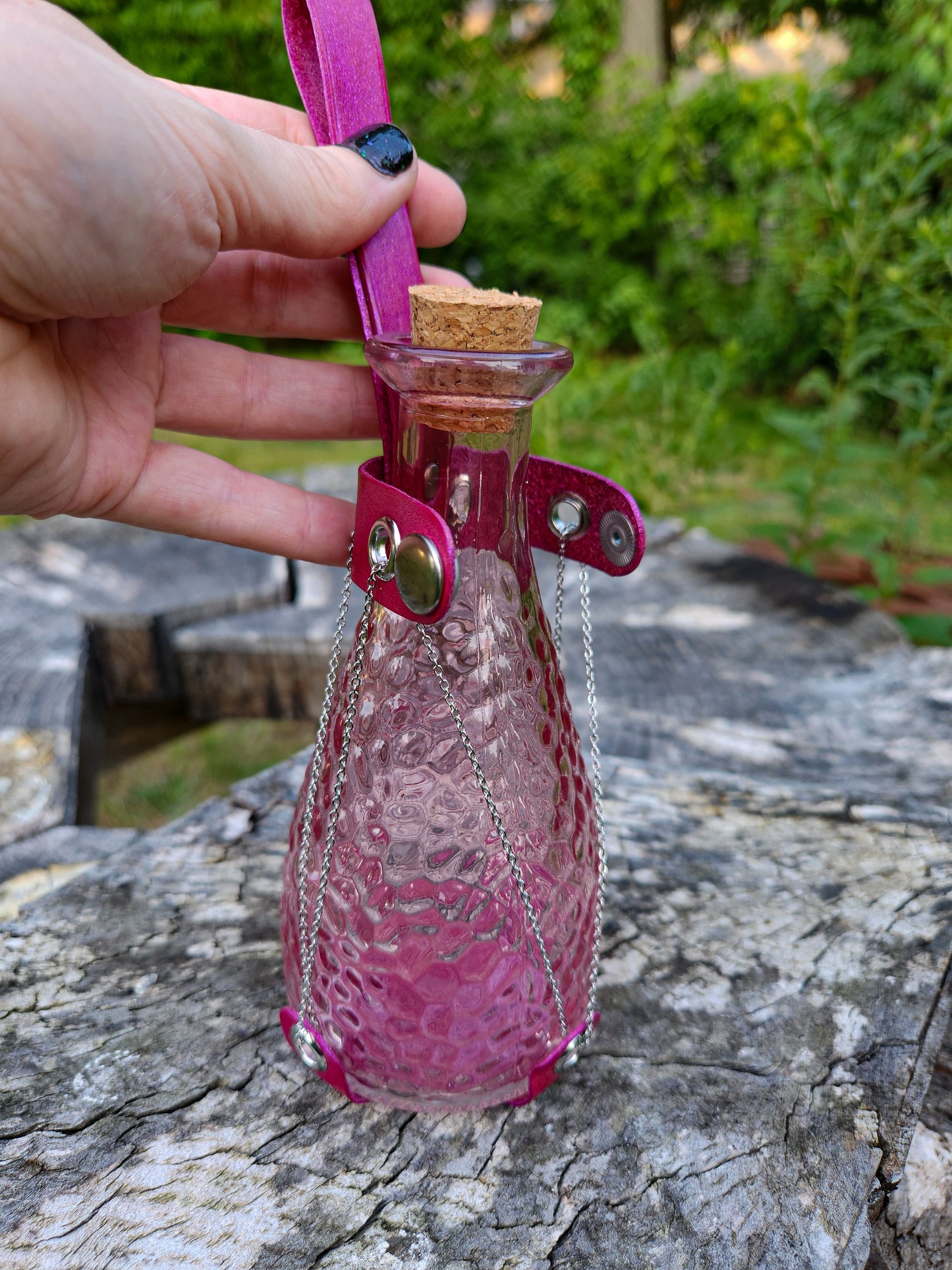 Rosethorn Elixir Vessel – Silver Chain Edition