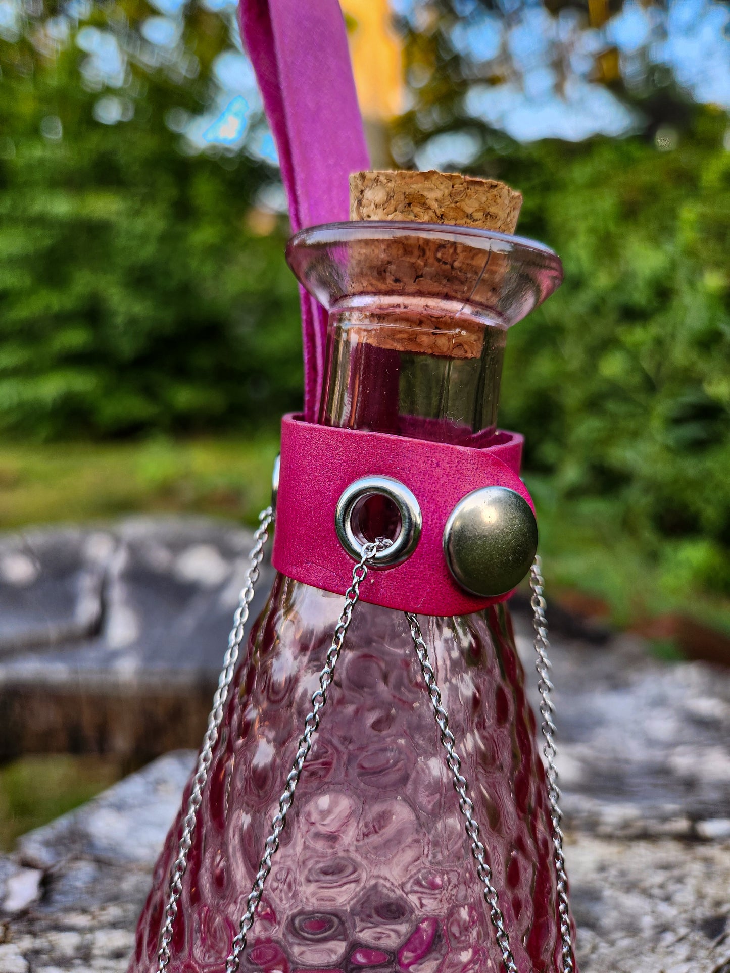 Rosethorn Elixir Vessel – Silver Chain Edition