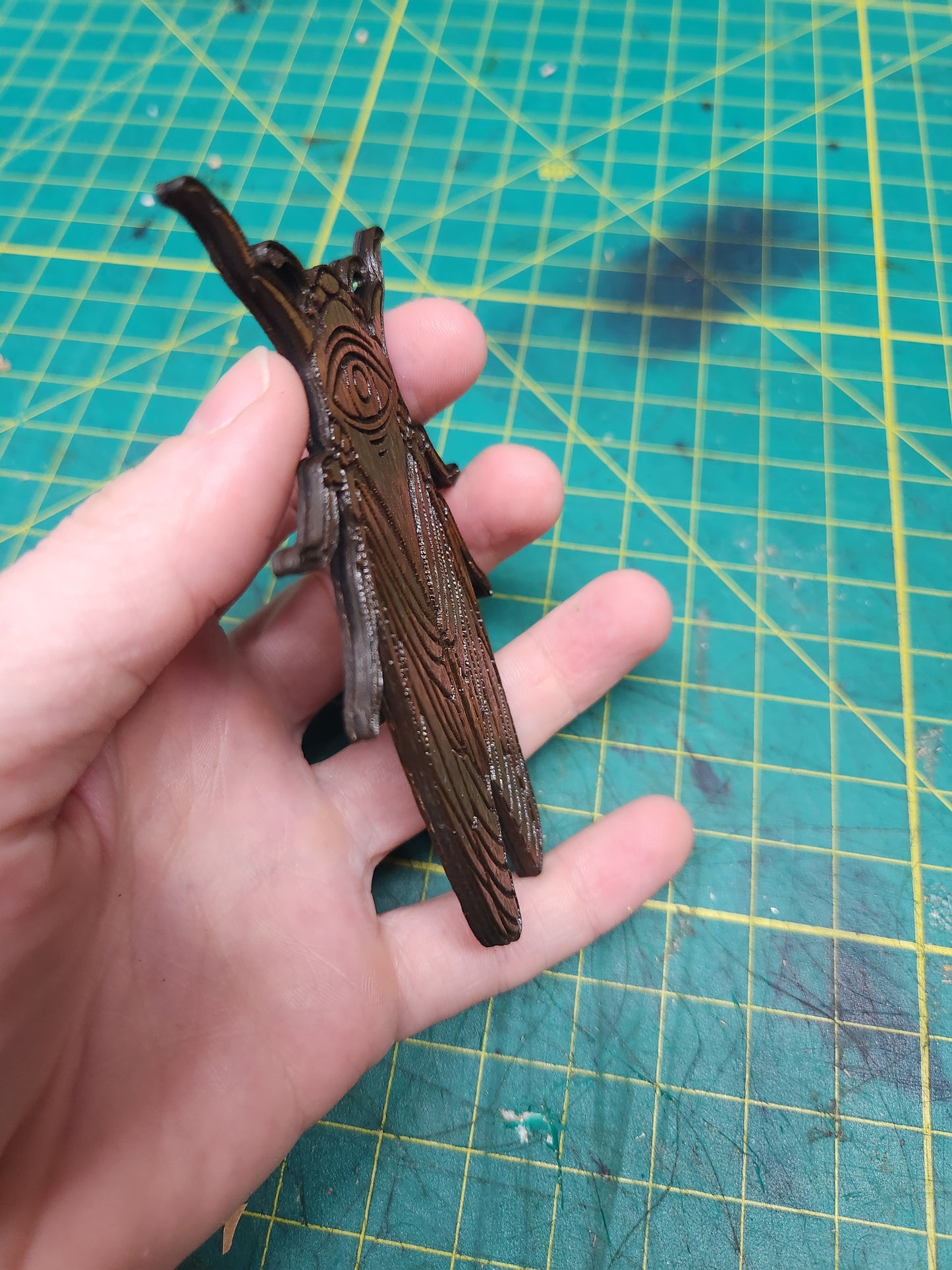 Cicada Magnet – Birch Ply, Goblincore Fridge Decor