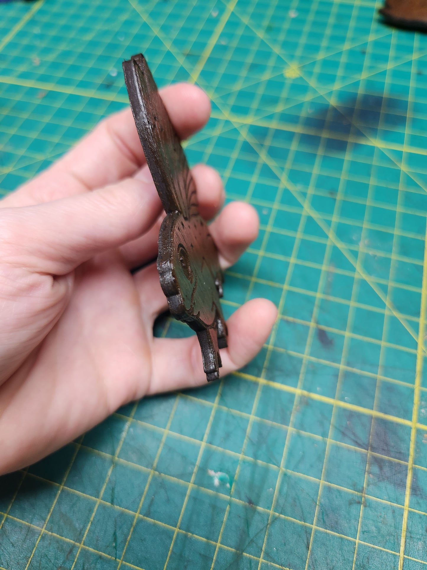 Flying Frog Magnet - Birch Plywood
