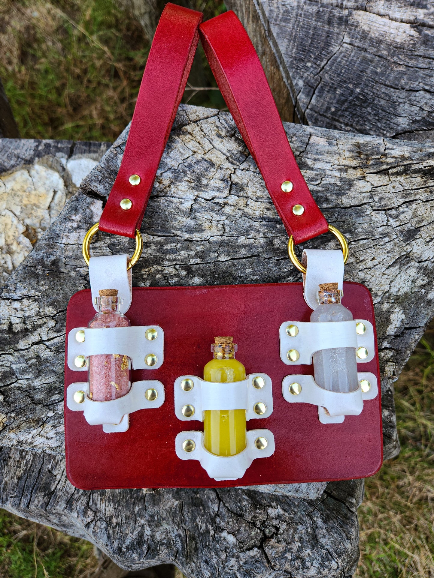 The Sanctum Vials – Handmade Leather Potion Holder