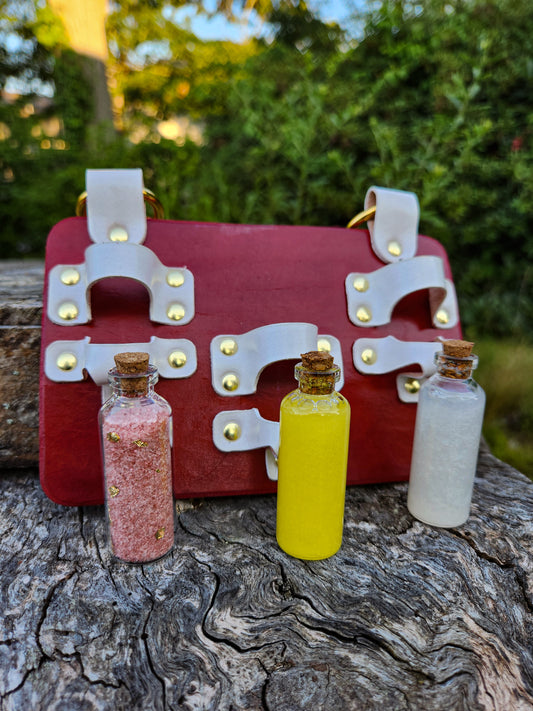 The Sanctum Vials – Handmade Leather Potion Holder