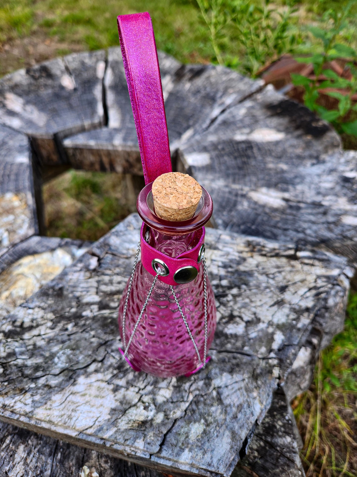 Rosethorn Elixir Vessel – Silver Chain Edition